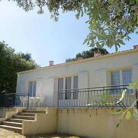 Holiday home Maison 4 Pieces Proche Plage, - Fr-1-246a-362
